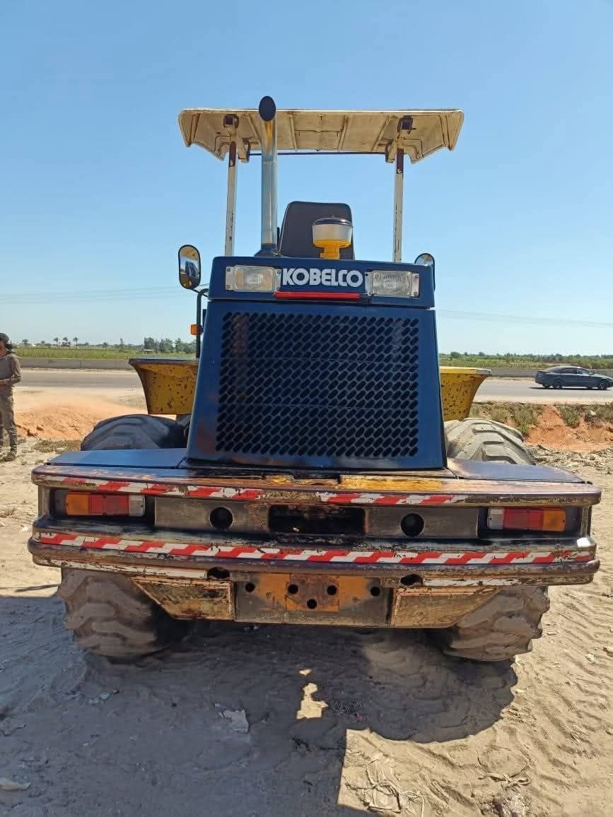 Komatsu loader for sale in Egypt, Komatsu 50 model 1996 located in Mansoura, the best site for selling heavy equipment in Egypt