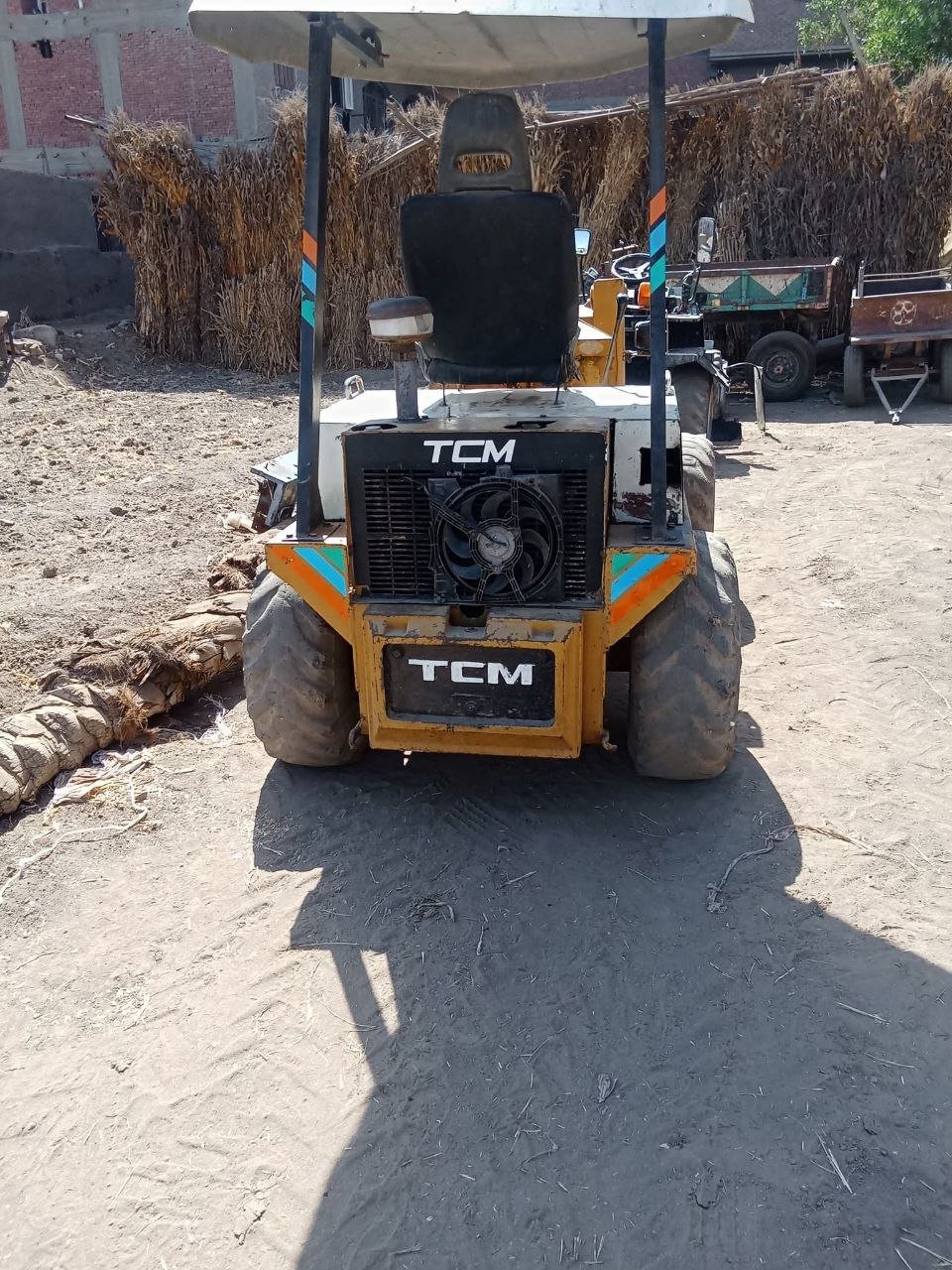 TCM loader for sale in Egypt, TCM 810 model 1980 located in Cairo, the best site for selling heavy equipment in Egypt