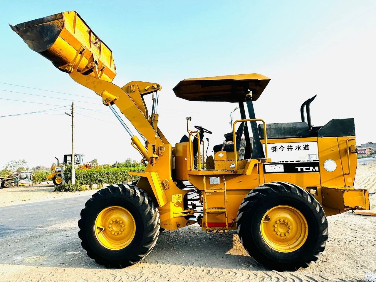 TCM loader for sale in Egypt, TCM 830 model 1990 located in Cairo, the best site for selling heavy equipment in Egypt