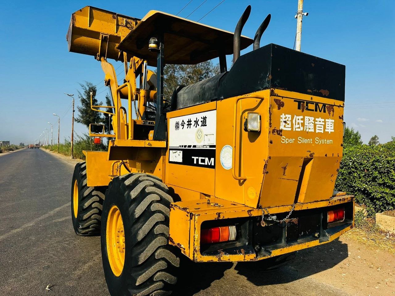 TCM loader for sale in Egypt, TCM 830 model 1990 located in Cairo, the best site for selling heavy equipment in Egypt