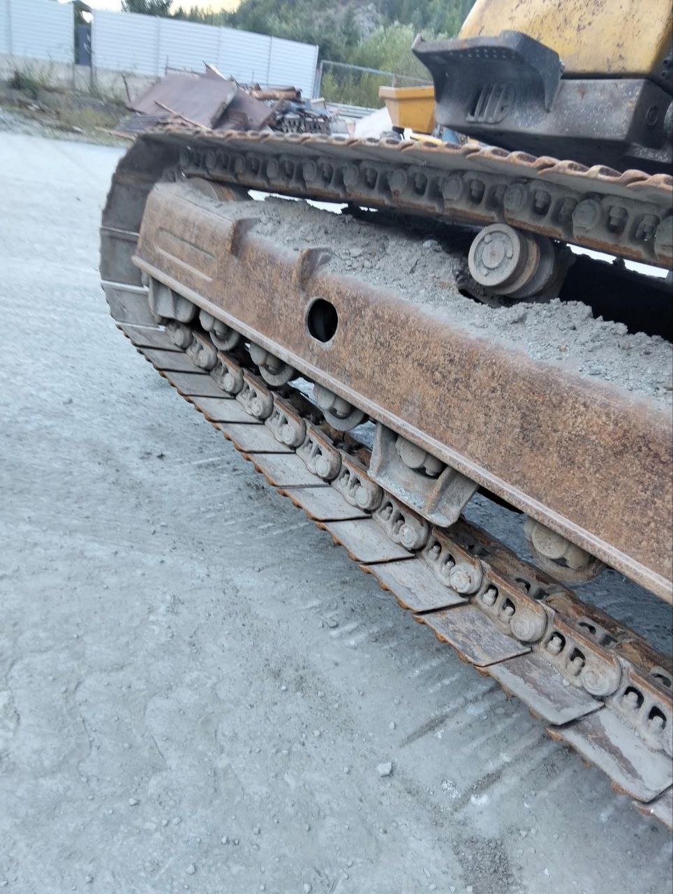 لودر فولفو للبيع في مصر,  فولفو 290 موديل 2002 تواجد المنصورة, أفضل موقع لبيع الشاحنات والمعدات الثقيلة في مصر