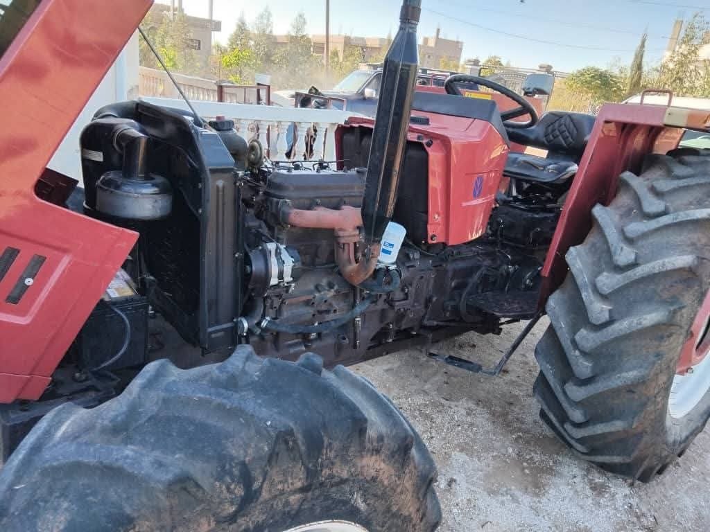 New Holland tractor for sale in Egypt, New Holland 85 model 1999 located in Mansoura, the best site for selling trucks and heavy equipment in Egypt