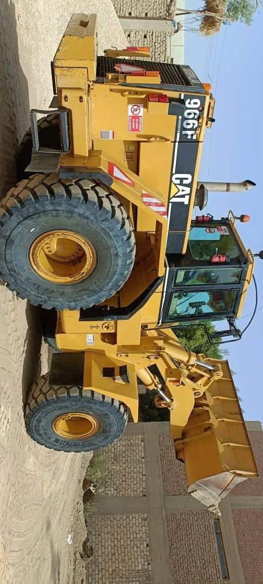 لودر كاتيربلر للبيع في مصر,  كاتيربلر 966F موديل 1999 تواجد القاهرة, أفضل موقع لبيع الشاحنات والمعدات الثقيلة في مصر