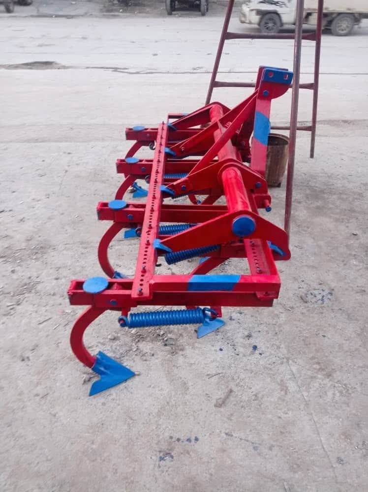 Calaftor for sale in Egypt, Calaftor 7 arms, 2002 model, located in Mansoura. The best site to sell trucks and heavy equipment in Egypt.