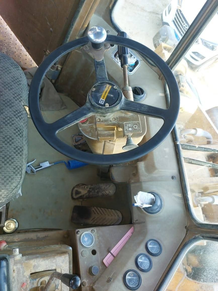 لودر كاتيربيلر للبيع في دمياط, كاتيربيلر 936 موديل 1996 تواجد دمياط, أفضل موقع لبيع الشاحنات والمعدات الثقيلة في مصر