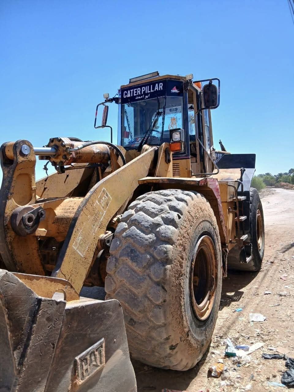 لودر كاتيربيلر للبيع في دمياط, كاتيربيلر 966 موديل 1999 تواجد دمياط, أفضل موقع لبيع الشاحنات والمعدات الثقيلة في مصر