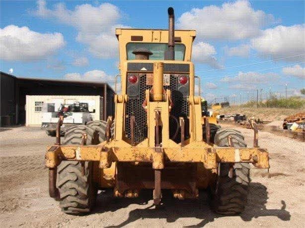 جريدر كاتربيلر للبيع في البحيرة, كاتربيلر 140G موديل 1995 تواجد البحيرة, أفضل موقع لبيع الشاحنات والمعدات الثقيلة في مصر