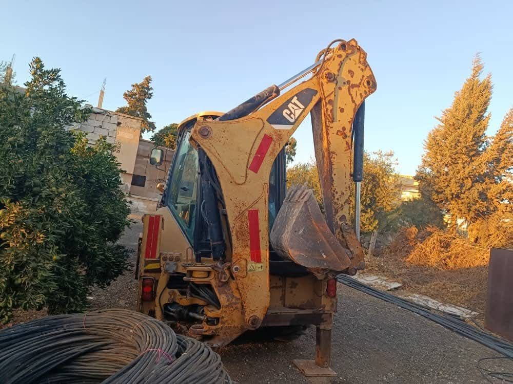 لودر كاتيربلر للبيع في طنطا, كاتيربلر 422 موديل 2010 تواجد طنطا, أفضل موقع لبيع الشاحنات والمعدات الثقيلة في مصر