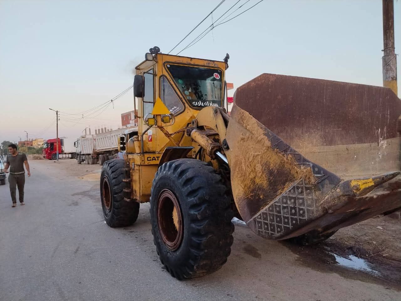 حفار Kubota للبيع في المنيا, Kubota U30-5 موديل 2010 تواجد المنيا, أفضل موقع لبيع الشاحنات والمعدات الثقيلة في مصر