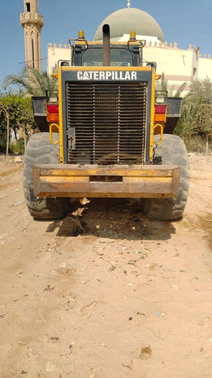 لودر كاتيربيلر للبيع في طنطا, كاتيربيلر 90 موديل 2015 تواجد طنطا, أفضل موقع لبيع الشاحنات والمعدات الثقيلة في مصر