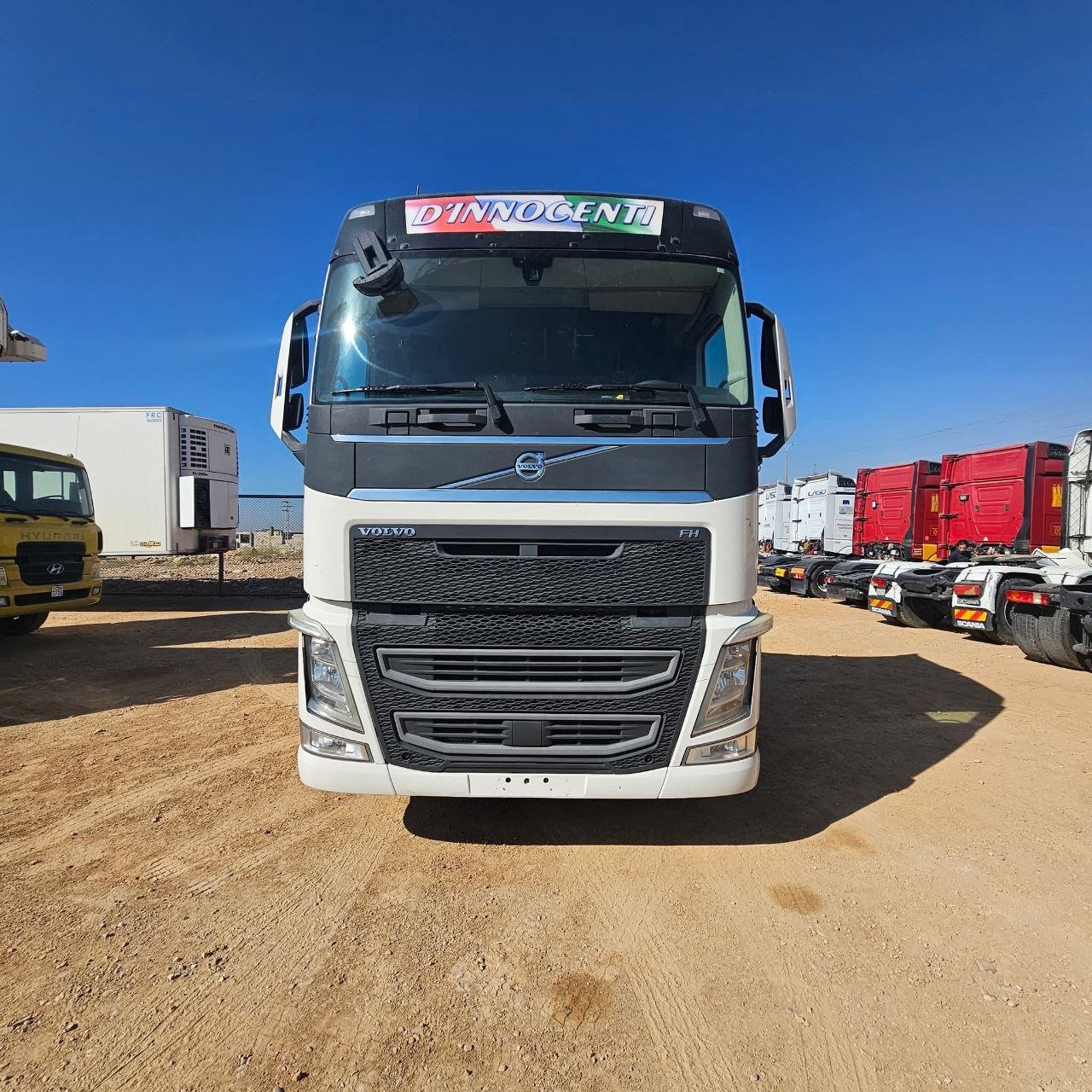 راس شاحنة FH للبيع في الإسكندرية, FH 420 موديل 2010 تواجد الإسكندرية, أفضل موقع لبيع الشاحنات والمعدات الثقيلة في مصر