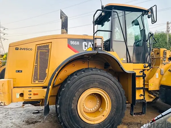 Caterpillar H66 loader for sale in Giza, Caterpillar H66 model 2008 available in Giza, the best site for selling trucks and heavy equipment in Egypt