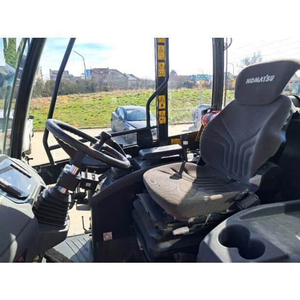 Komatsu WA100M-8 loader for sale, Komatsu WA100M-8 model 2021 imported from Europe, the best site for selling trucks and heavy equipment in Egypt