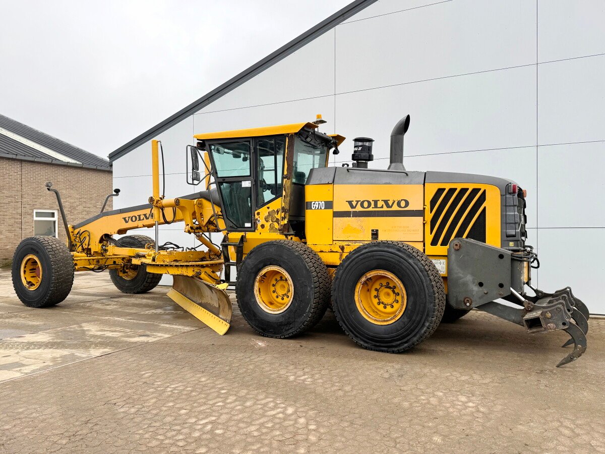 جريدر Volvo G970 للبيع, Volvo G970 موديل 2011 استيراد من اوروبا, أفضل موقع لبيع الشاحنات والمعدات الثقيلة في مصر