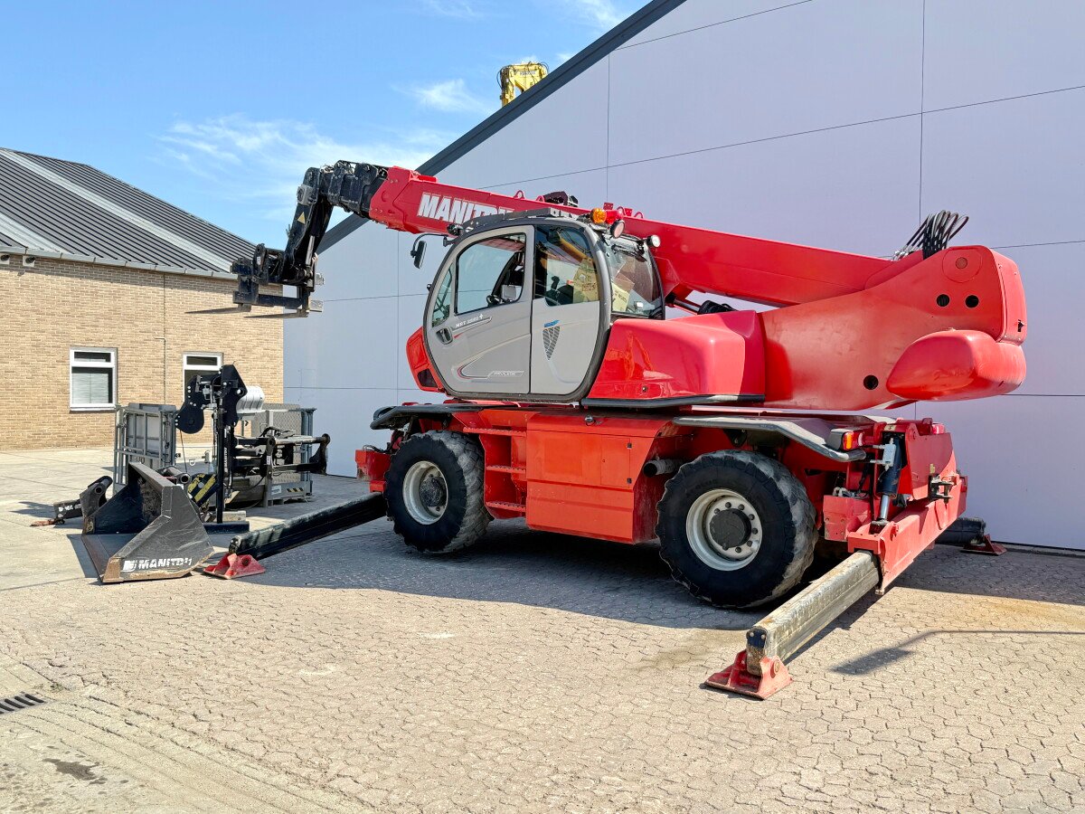 Manitou MRT2550 Telehandlers for sale, Manitou MRT2550 model 2019 imported from Europe, the best site for selling trucks and heavy equipment in Egypt