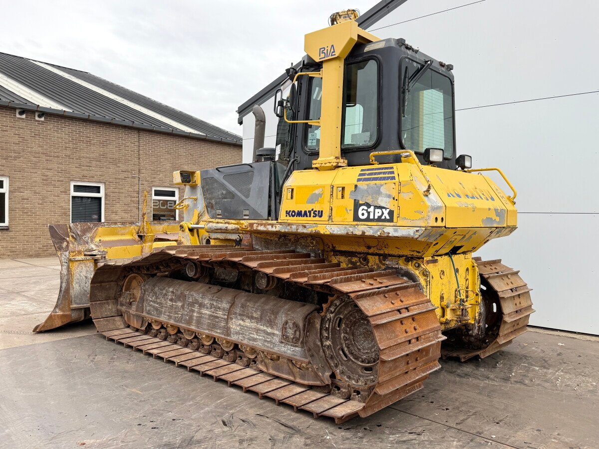 بلدوزر Komatsu D61PX-15 للبيع, Komatsu D61PX-15 موديل 2005 استيراد من اوروبا, أفضل موقع لبيع الشاحنات والمعدات الثقيلة في مصر