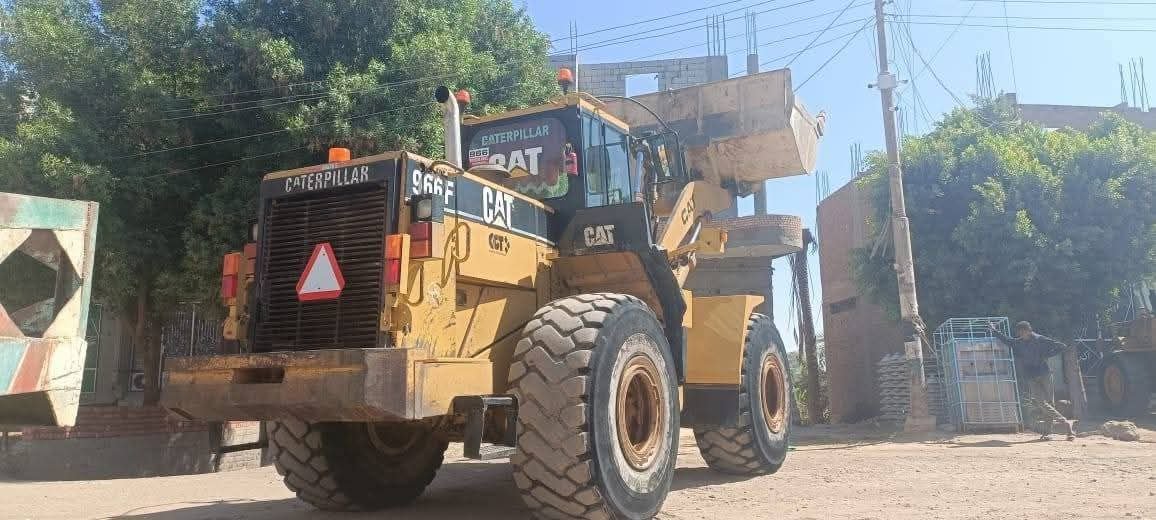 لودر كاتربلر للبيع, كاتربلر 966F موديل 1998 تواجد المنصورة, أفضل موقع لبيع الشاحنات والمعدات الثقيلة في مصر