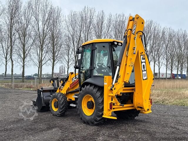 JCB loader for sale, JCB 3CX model 2018 imported from Europe, the best site for selling trucks and heavy equipment in Egypt