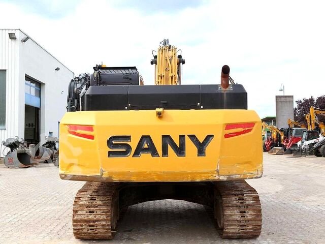 Sany excavator for sale, Sany 265C model 2018 imported from Europe, the best website for selling trucks and heavy equipment in Egypt