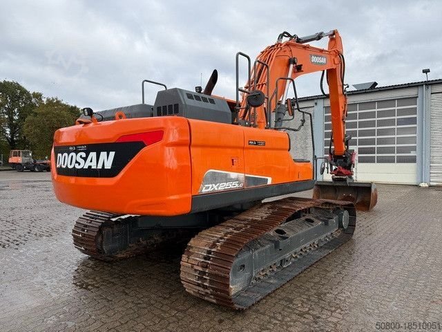 DOOSAN excavator for sale, DOOSAN DX 255 model 2016 imported from Europe, the best site for selling trucks and heavy equipment in Egypt