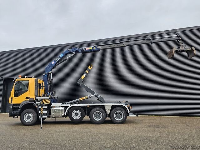 رافعة Iveco للبيع,  Iveco TRAKKER موديل 2014 استيراد من اوروبا, أفضل موقع لبيع الشاحنات والمعدات الثقيلة في مصر