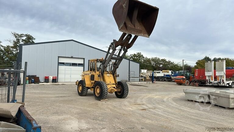 Volvo loader for sale, Volvo L70 model 1993 imported from China, the best site for selling trucks and heavy equipment in Egypt