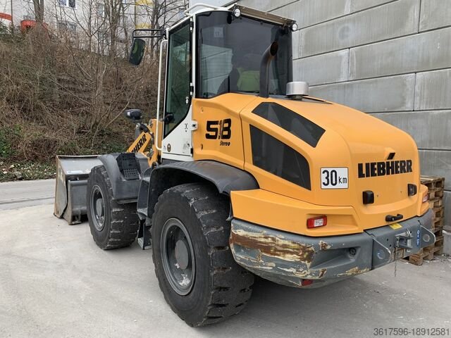 Liebherr loader for sale, Liebherr L518 model 2018 imported from China, the best site for selling trucks and heavy equipment in Egypt