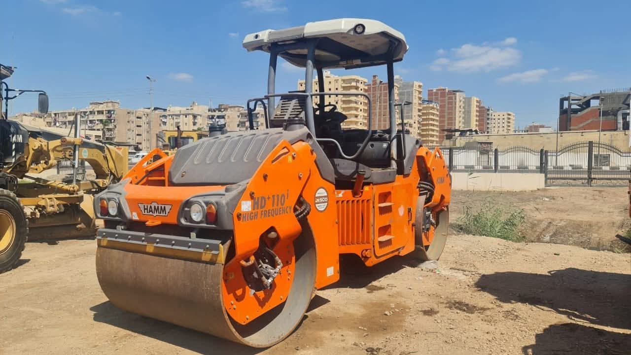 HAMM roller for sale in Cairo, HAMM 110 model 2015 located in Cairo, the best site for selling trucks and heavy equipment in Egypt