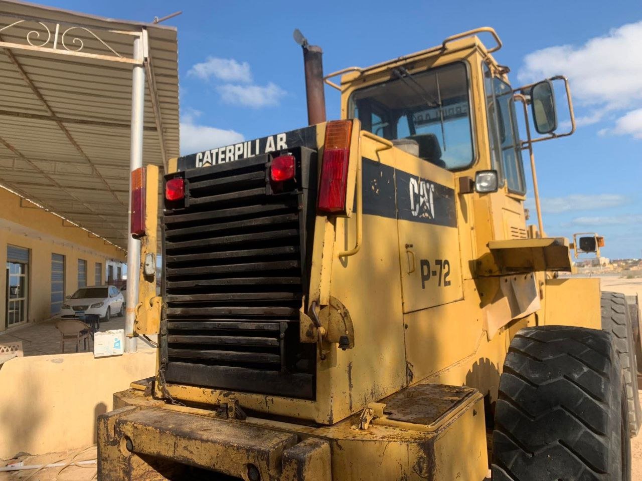 Caterpillar loader for sale in Cairo, Caterpillar 936E model 1991 located in Cairo, the best site for selling trucks and heavy equipment in Egypt