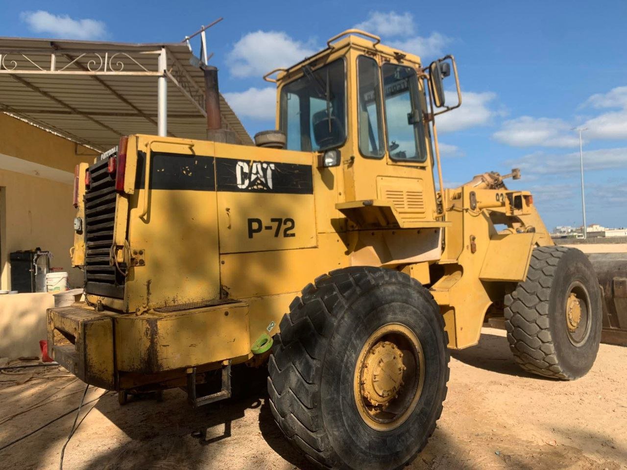 Caterpillar loader for sale in Cairo, Caterpillar 936E model 1991 located in Cairo, the best site for selling trucks and heavy equipment in Egypt