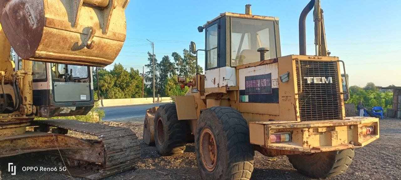 TCM loader for sale in Cairo, TCM 840 model 2002 located in Cairo, the best site for selling trucks and heavy equipment in Egypt