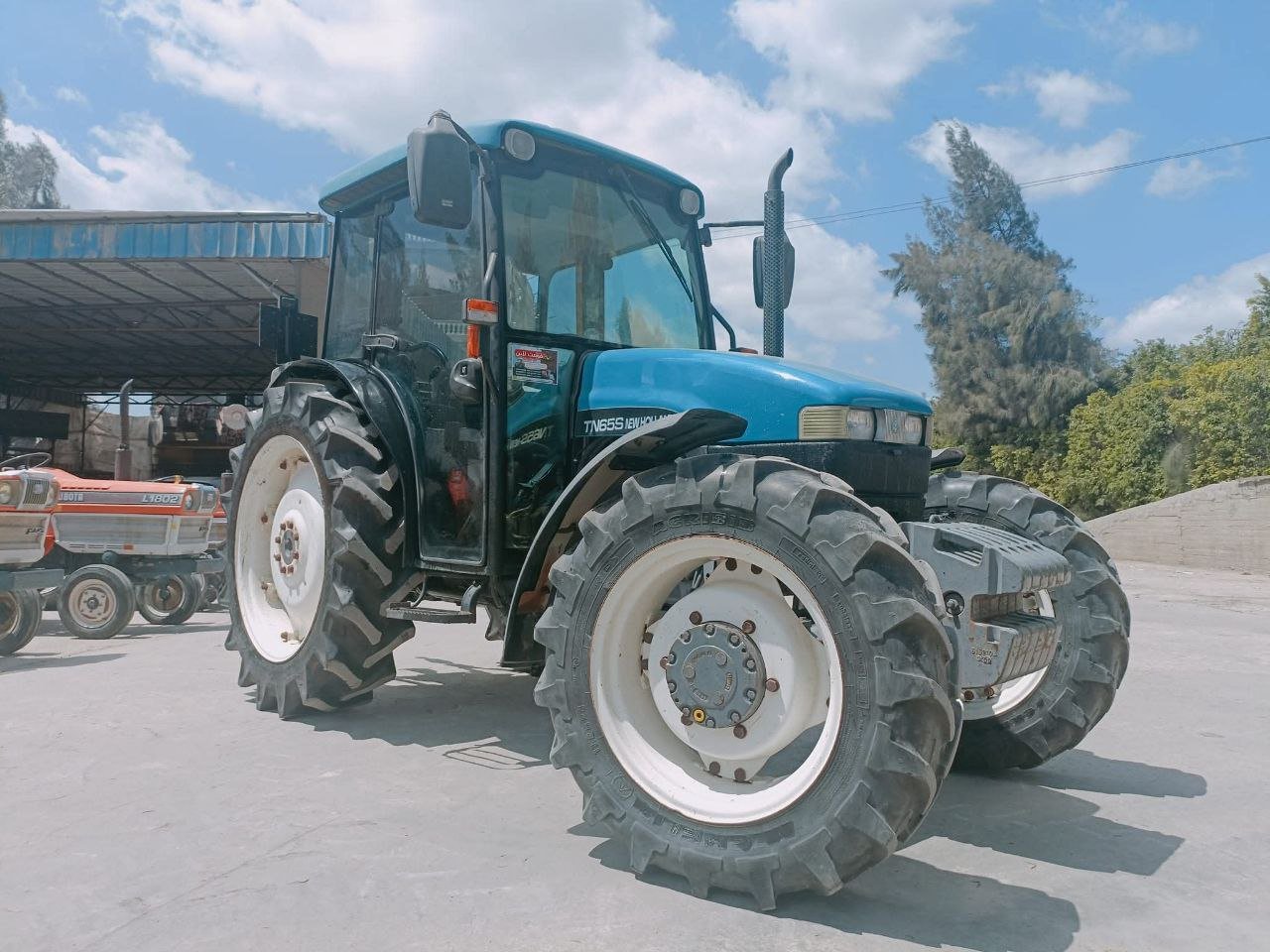 NEW HOLLAND tractor for sale in Giza, NEW HOLLAND TN65S model 2006 available in Giza, the best website for selling trucks and heavy equipment in Egypt
