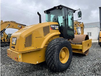 CAT Roller for sale in Cairo, CAT CS64B model 2020 located in Cairo, the best site for selling trucks and heavy equipment in Egypt