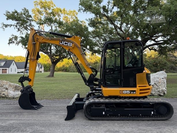 JCB Excavator for sale in Mansoura, JCB 85Z-2 model 2022 available in Mansoura, the best site for selling trucks and heavy equipment in Egypt