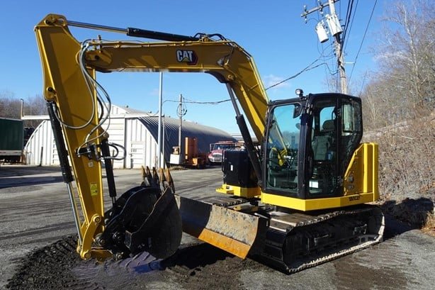 CATERPILLAR excavator for sale in Cairo, CATERPILLAR 307.5 model 2022, located in Cairo, the best site for selling trucks and heavy equipment in Egypt