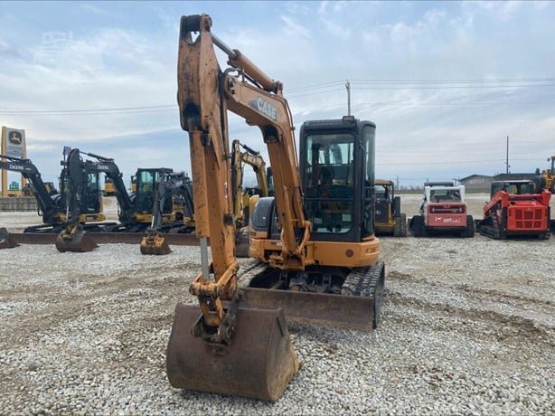 CASE excavator for sale in Cairo, CASE CX50B model 2007 available in Cairo, the best site for selling trucks and heavy equipment in Egypt