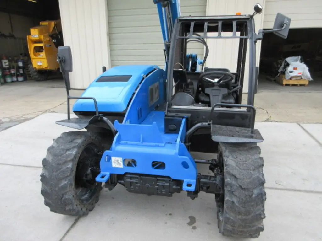 ونش تلسكوبي GTH للبيع في القاهرة,  GTH 5519 موديل 2017 تواجد القاهرة, أفضل موقع لبيع الشاحنات والمعدات الثقيلة في مصر