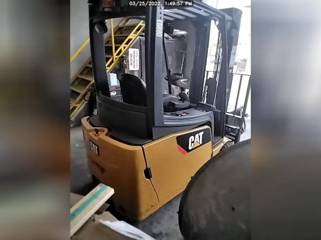 كلارك CAT للبيع في المنصورة,  CAT 2ET4000s موديل 2010 تواجد المنصورة, أفضل موقع لبيع الشاحنات والمعدات الثقيلة في مصر