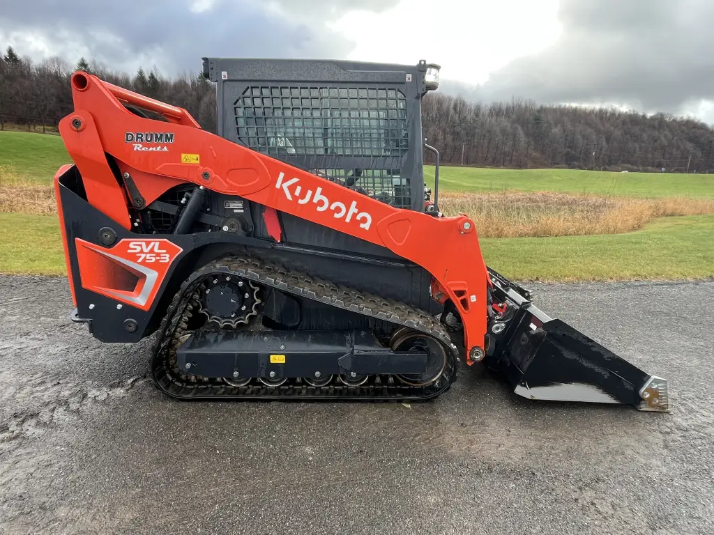بوبكات,سكيد لودر KUBOTA للبيع في القاهرة, KUBOTA SVL75-3s موديل 2022 تواجد القاهرة, أفضل موقع لبيع الشاحنات والمعدات الثقيلة في مصر