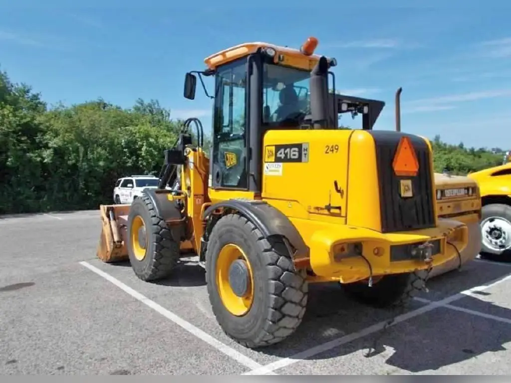 لودر JCB للبيع في القاهرة, JCB 416 موديل 2009 تواجد القاهرة, أفضل موقع لبيع الشاحنات والمعدات الثقيلة في مصر