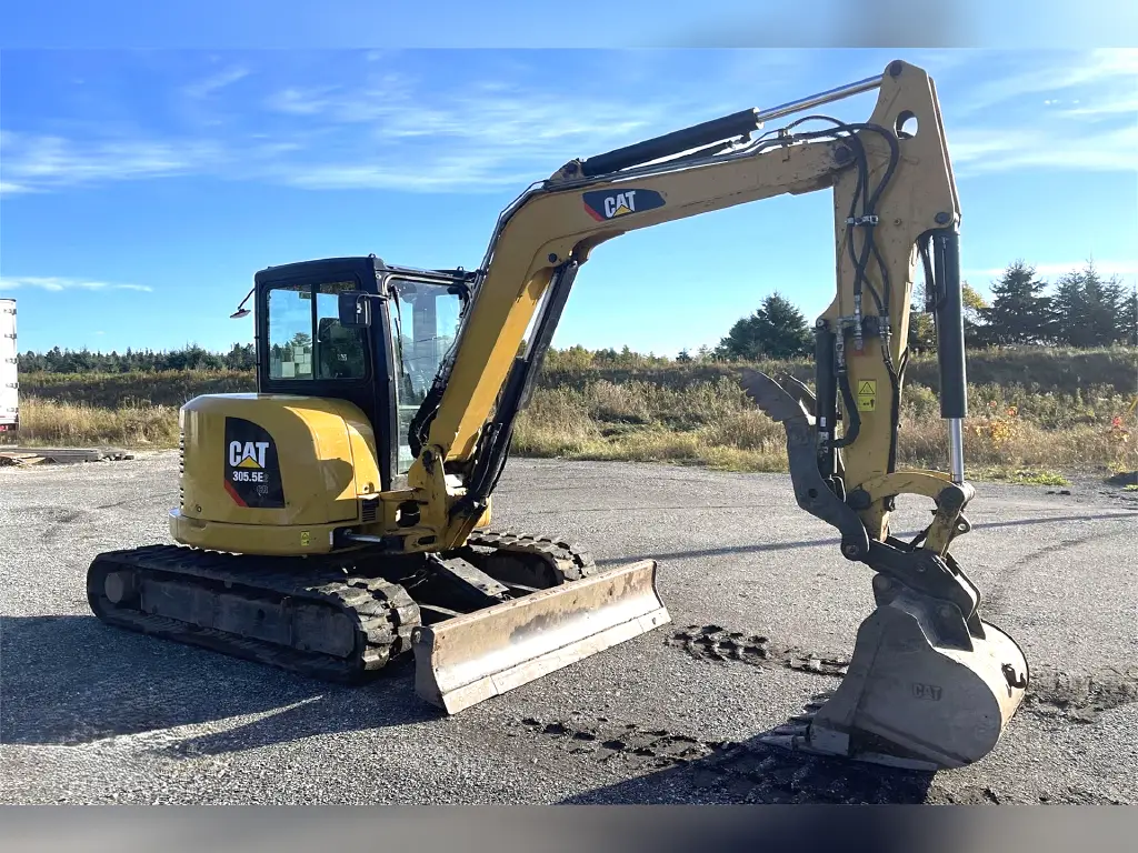 CATERPILLAR excavator for sale in Cairo, CATERPILLAR 3055E2, 2019 model, located in Cairo. The best site for selling trucks and heavy equipment in Egypt.