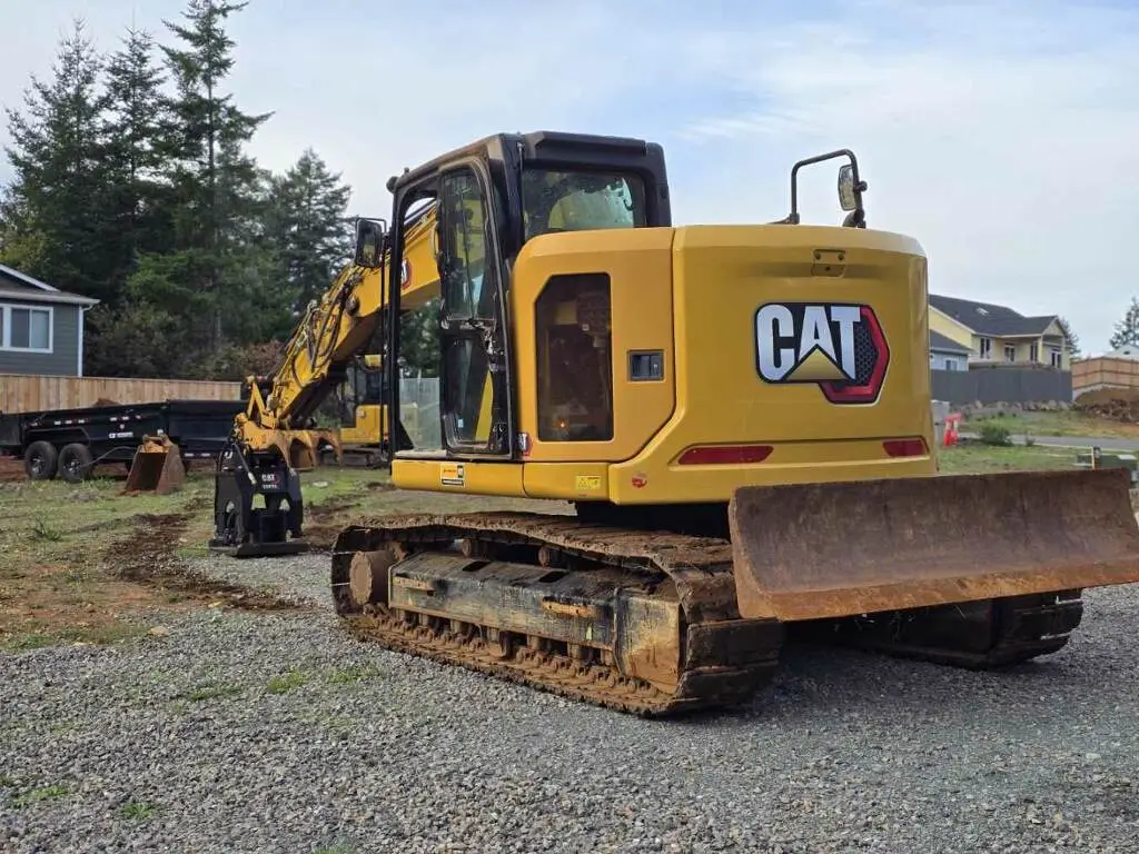 CAT excavator for sale in Mansoura, CAT 80CR model 2018, located in Mansoura, the best site for selling trucks and heavy equipment in Egypt