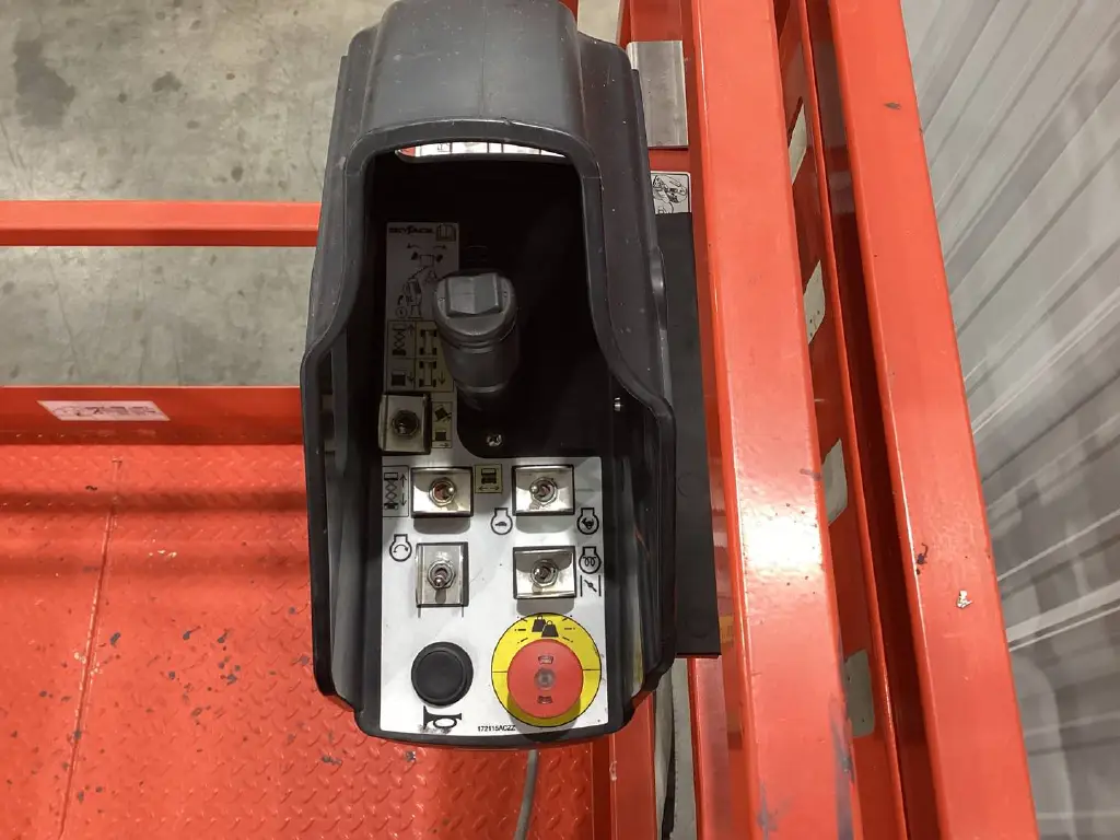 Skyjack scissor lift for sale in Mansoura, Skyjack SJ6832RTs 2023 model available in Mansoura, the best site for selling trucks and heavy equipment in Egypt