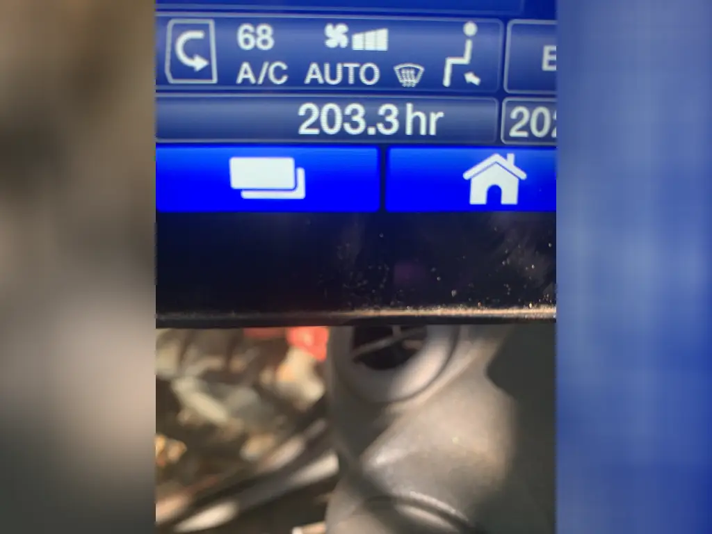 حفار TAKEUCHI للبيع في اسيوط, TAKEUCHI 370s موديل 2024 تواجد اسيوط, أفضل موقع لبيع الشاحنات والمعدات الثقيلة في مصر