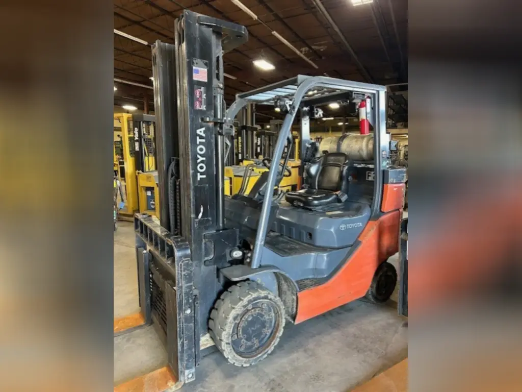 كلارك Toyota للبيع في القاهرة, Toyota 8FGC35U موديل 2018 تواجد القاهرة, أفضل موقع لبيع الشاحنات والمعدات الثقيلة في مصر
