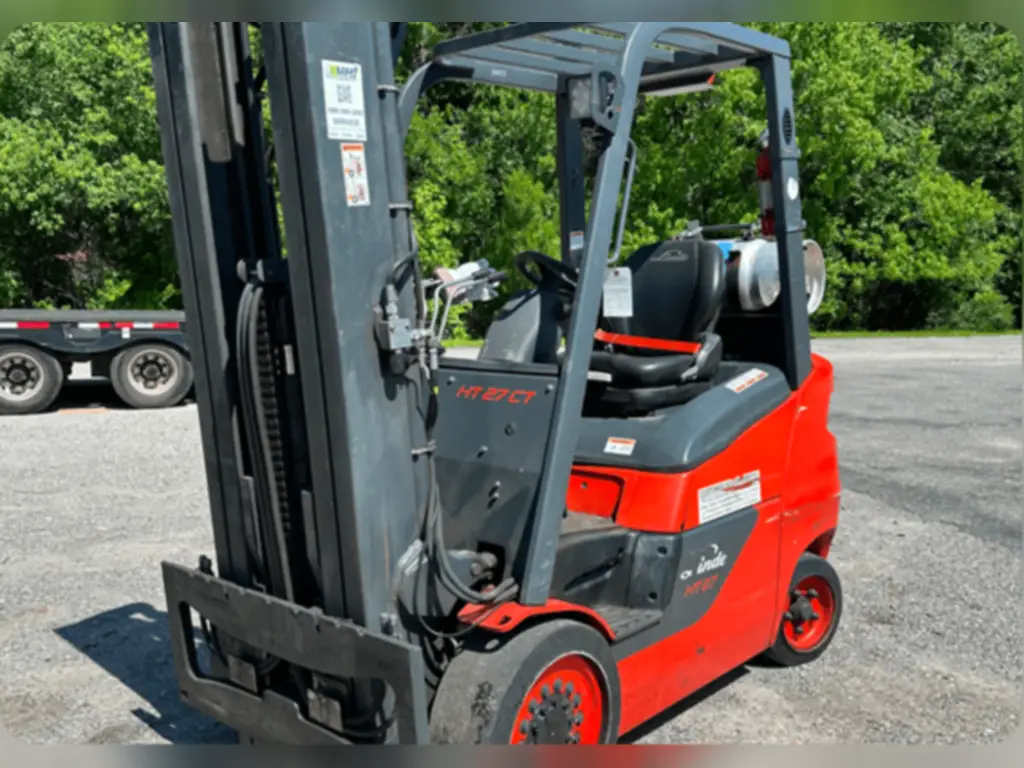 Linde Clark for sale in Cairo, Linde HT27CT model 2022 available in Cairo, the best site for selling trucks and heavy equipment in Egypt