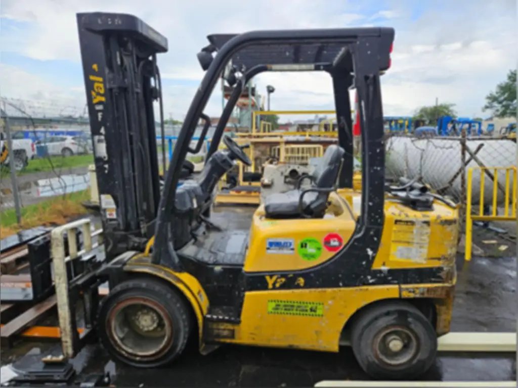 Yale forklift for sale in Cairo, Yale GLP060VX model 2014 located in Cairo, the best site for selling trucks and heavy equipment in Egypt