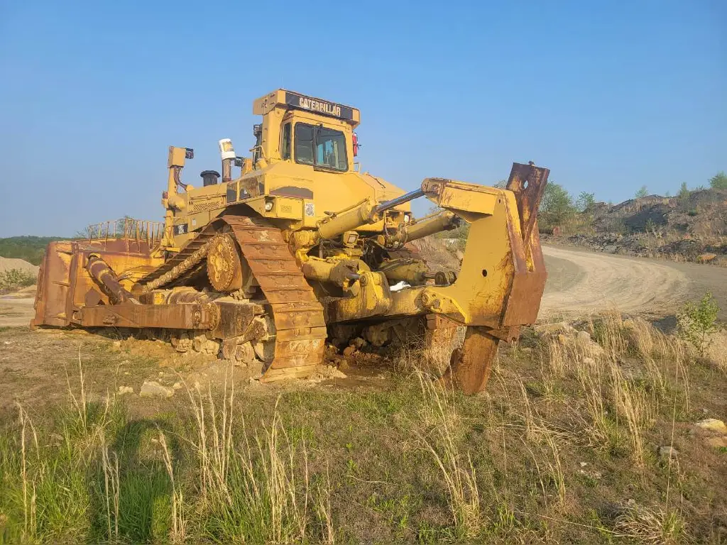 Caterpillar bulldozer for sale in Giza, Caterpillar D11Ns, 2019 model, located in Giza, the best site for selling trucks and heavy equipment in Egypt