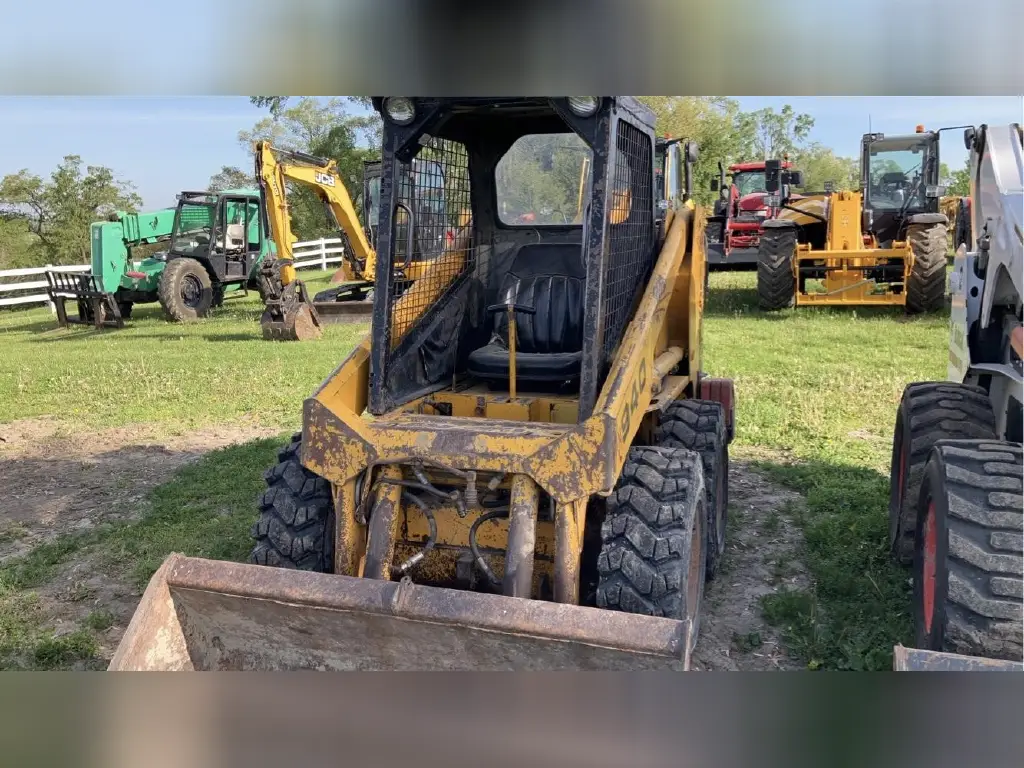 بوب كات,سكيد لودر MUSTANG للبيع في المنصورة, MUSTANG 940s موديل 1989 تواجد المنصورة, أفضل موقع لبيع الشاحنات والمعدات الثقيلة في مصر